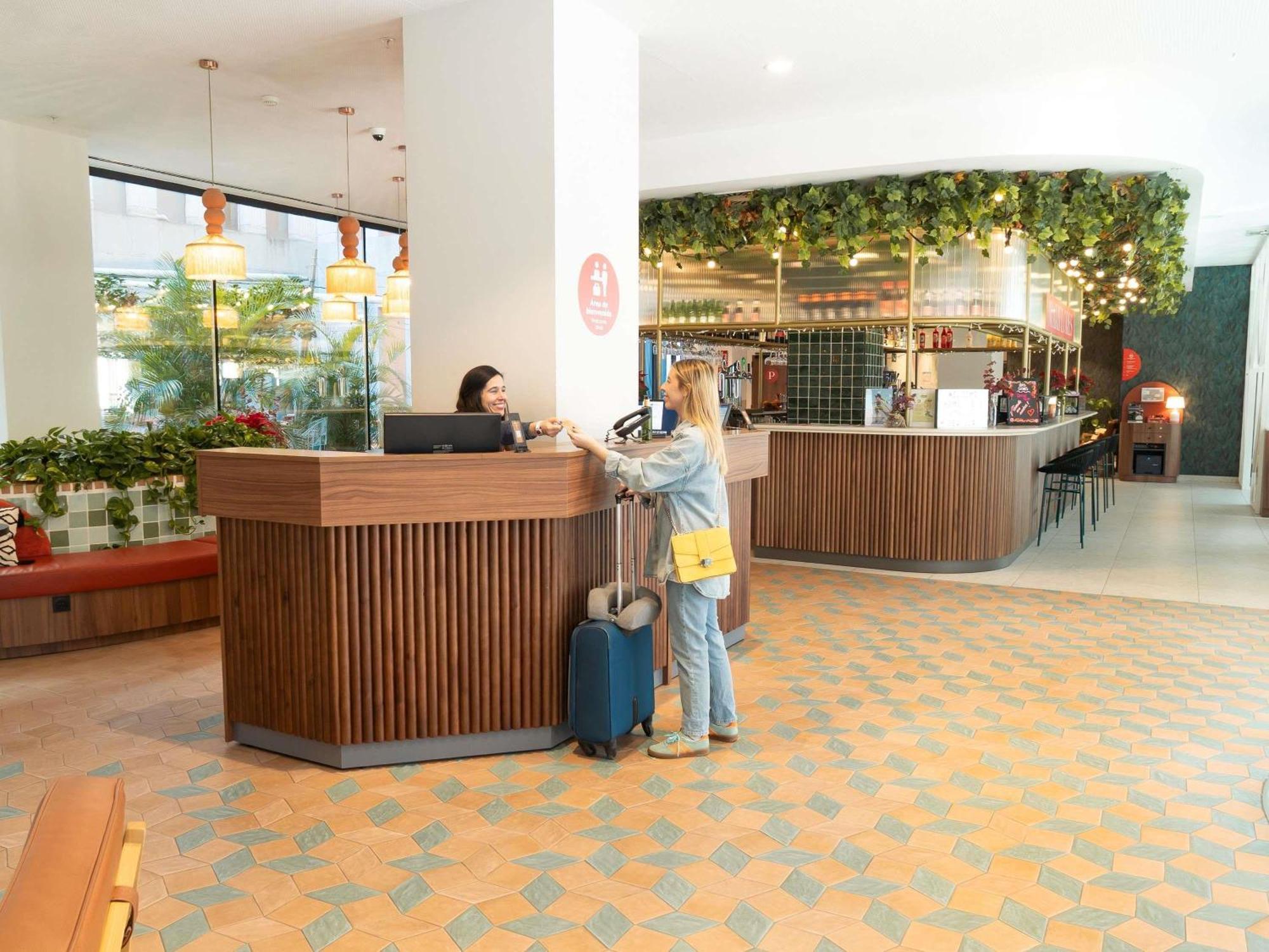 Ibis Styles Sevilla City Santa Justa Luaran gambar