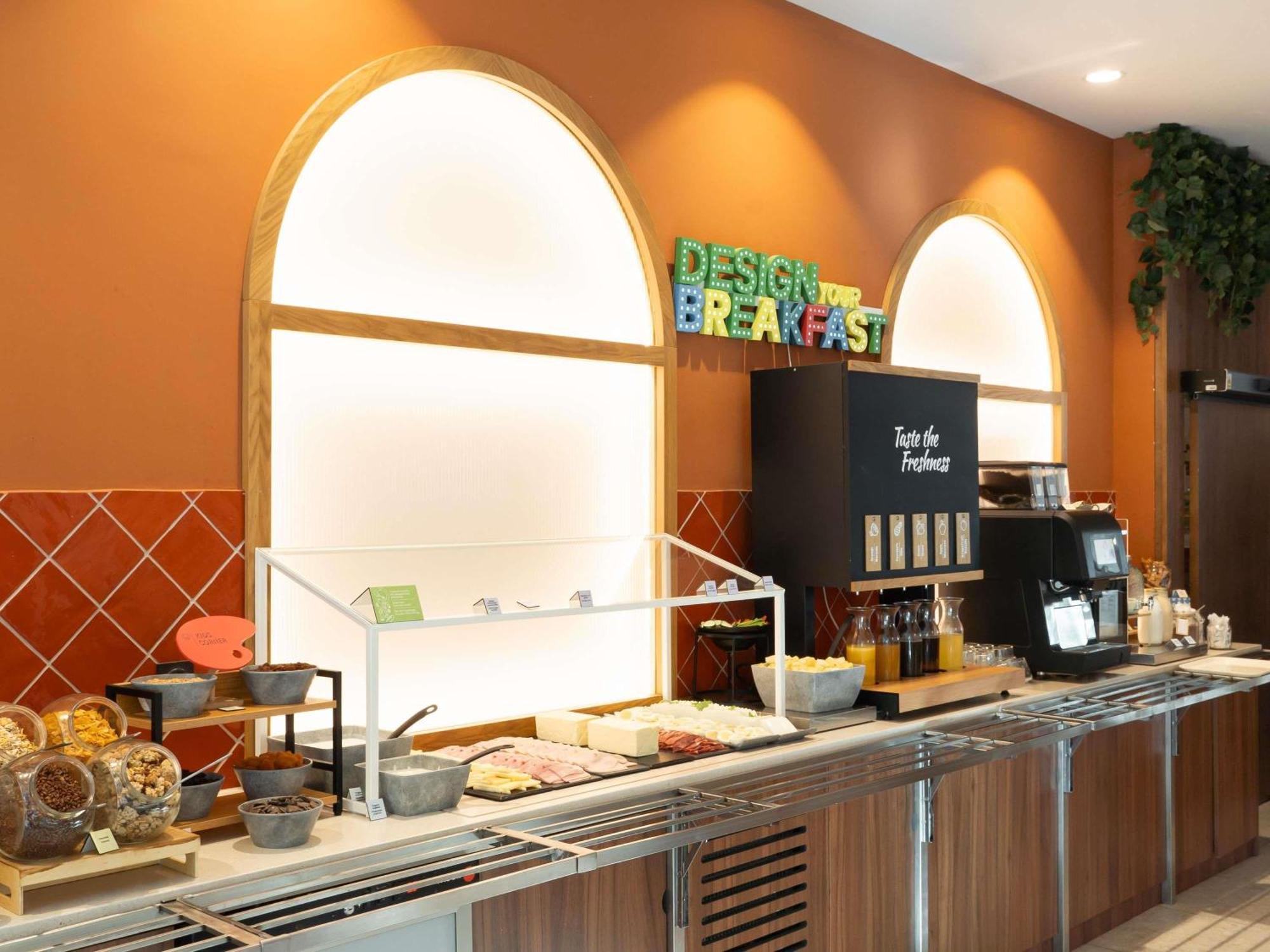 Ibis Styles Sevilla City Santa Justa Luaran gambar